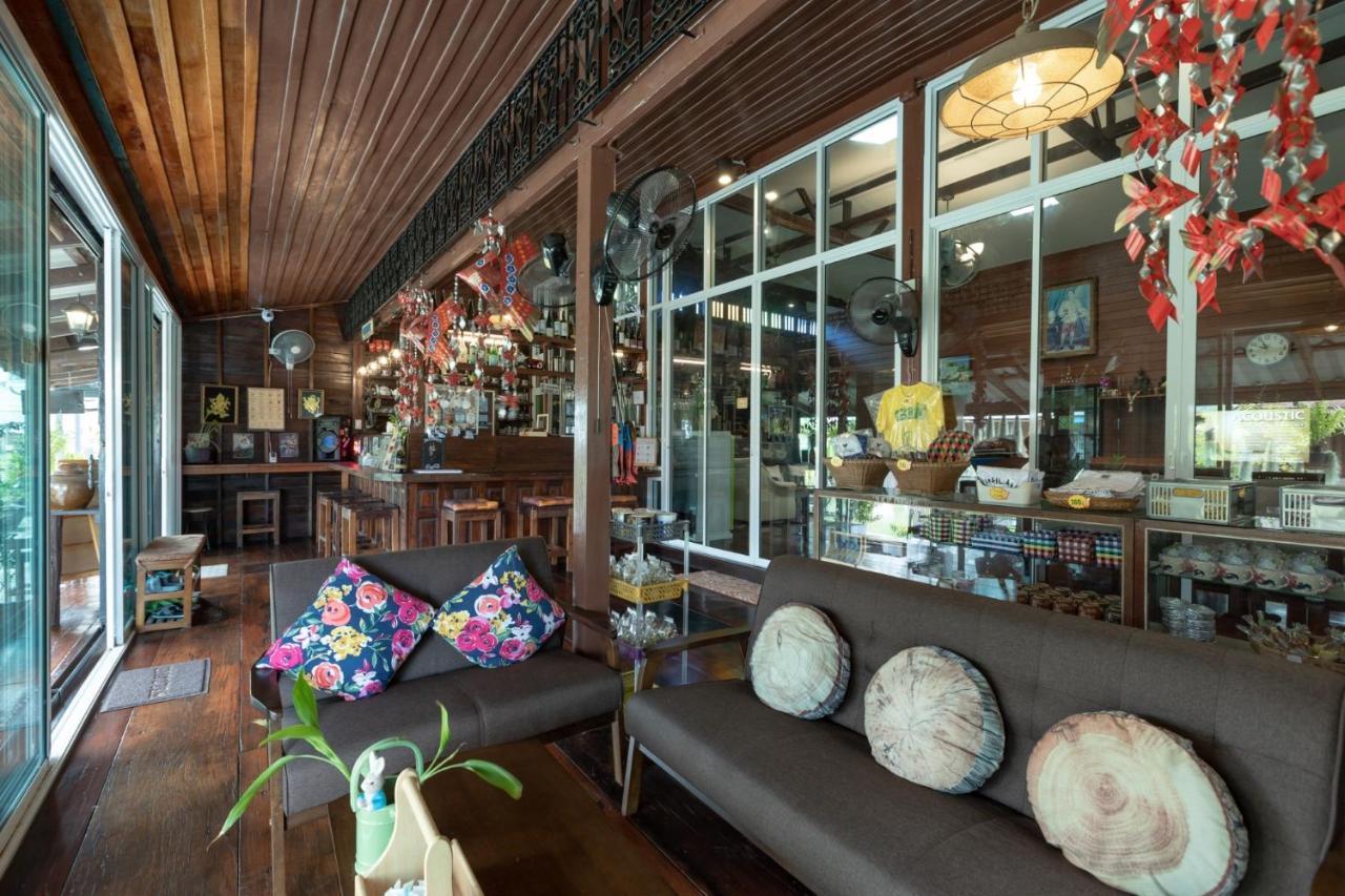 Reuan Vilawan Ratchaburi Exterior foto
